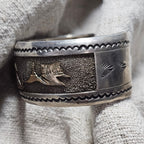 Striking Hopi Silver and Gold Vintage Larger Cuff Sterling Howling Coyote Old Pawn 7 1/2" wrist. JB 745