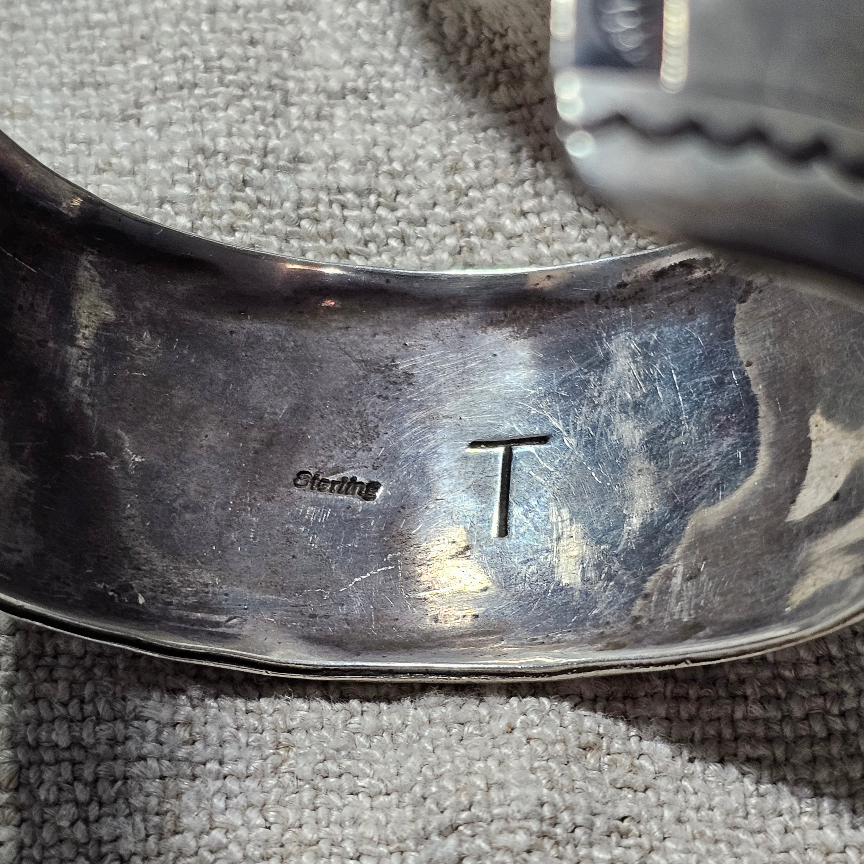 Striking Hopi Silver and Gold Vintage Larger Cuff Sterling Howling Coyote Old Pawn 7 1/2" wrist. JB 745