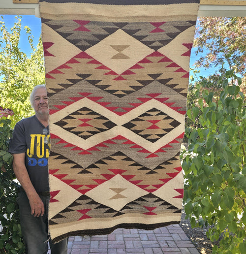 Authentic Vintage Dazzler 30 x 49" Navajo Rug C1950s W 152