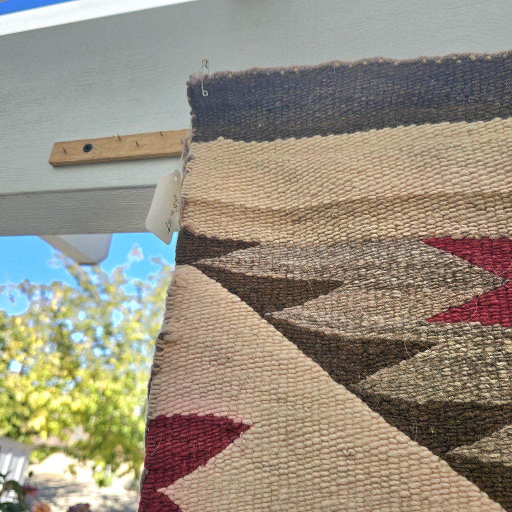 Authentic Vintage Dazzler 30 x 49" Navajo Rug C1950s W 152
