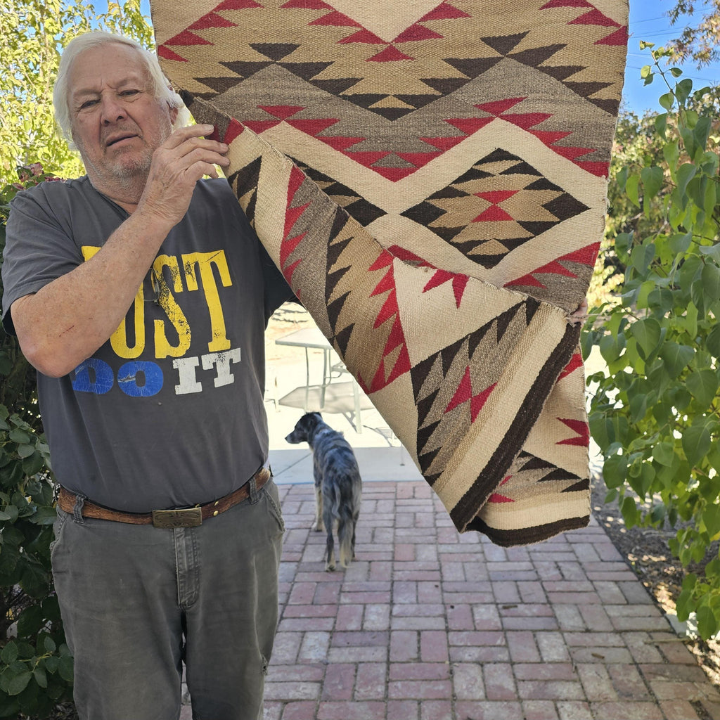 Authentic Vintage Dazzler 30 x 49" Navajo Rug C1950s W 152
