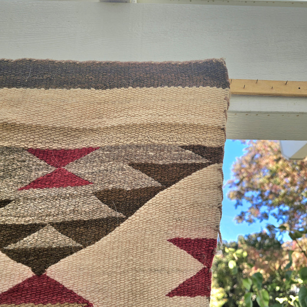 Authentic Vintage Dazzler 30 x 49" Navajo Rug C1950s W 152