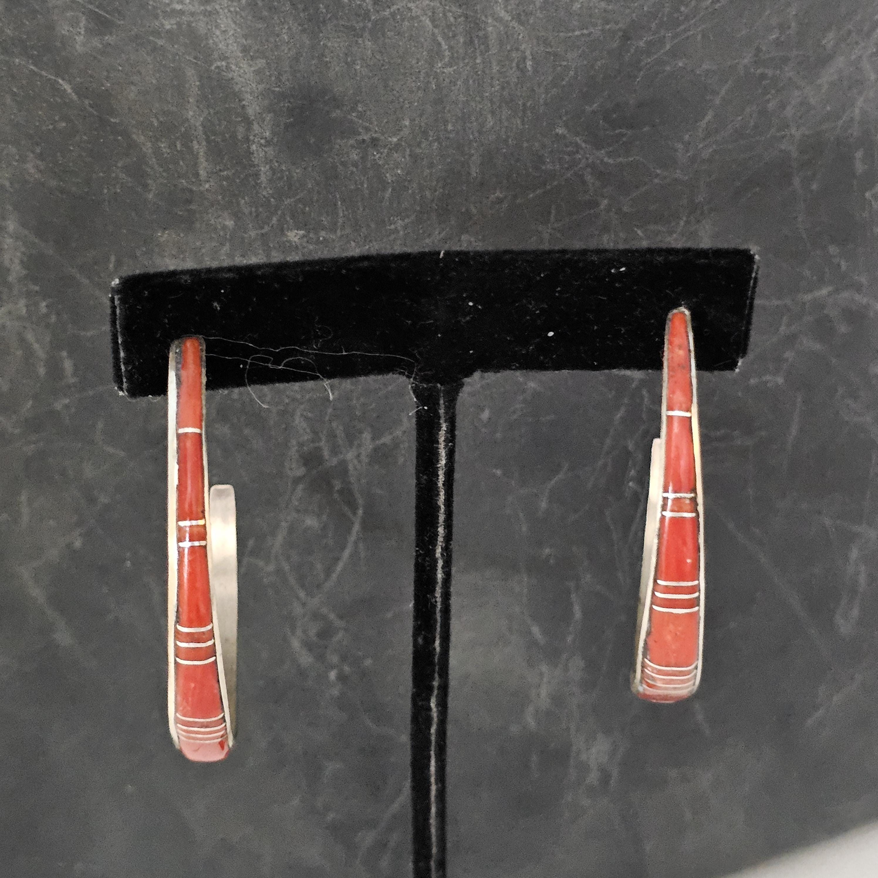 Big Coral Inlay Zuni Silver Vintage Hoops Native Old Pawn JE 566