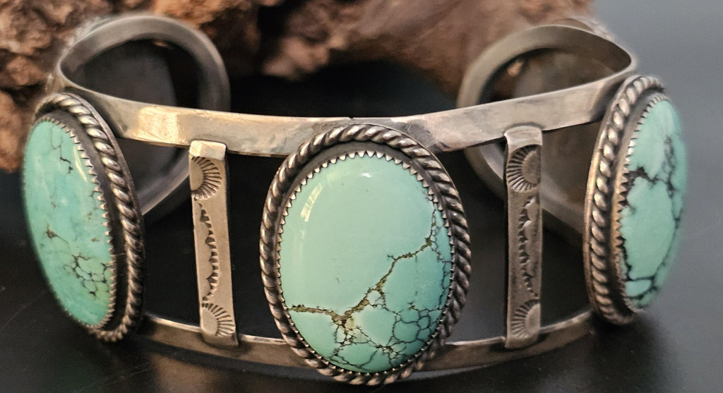Vintage Turquoise Silver Cuff Bracelet, Native Old Pawn Size 5 3/4"  JB 197
