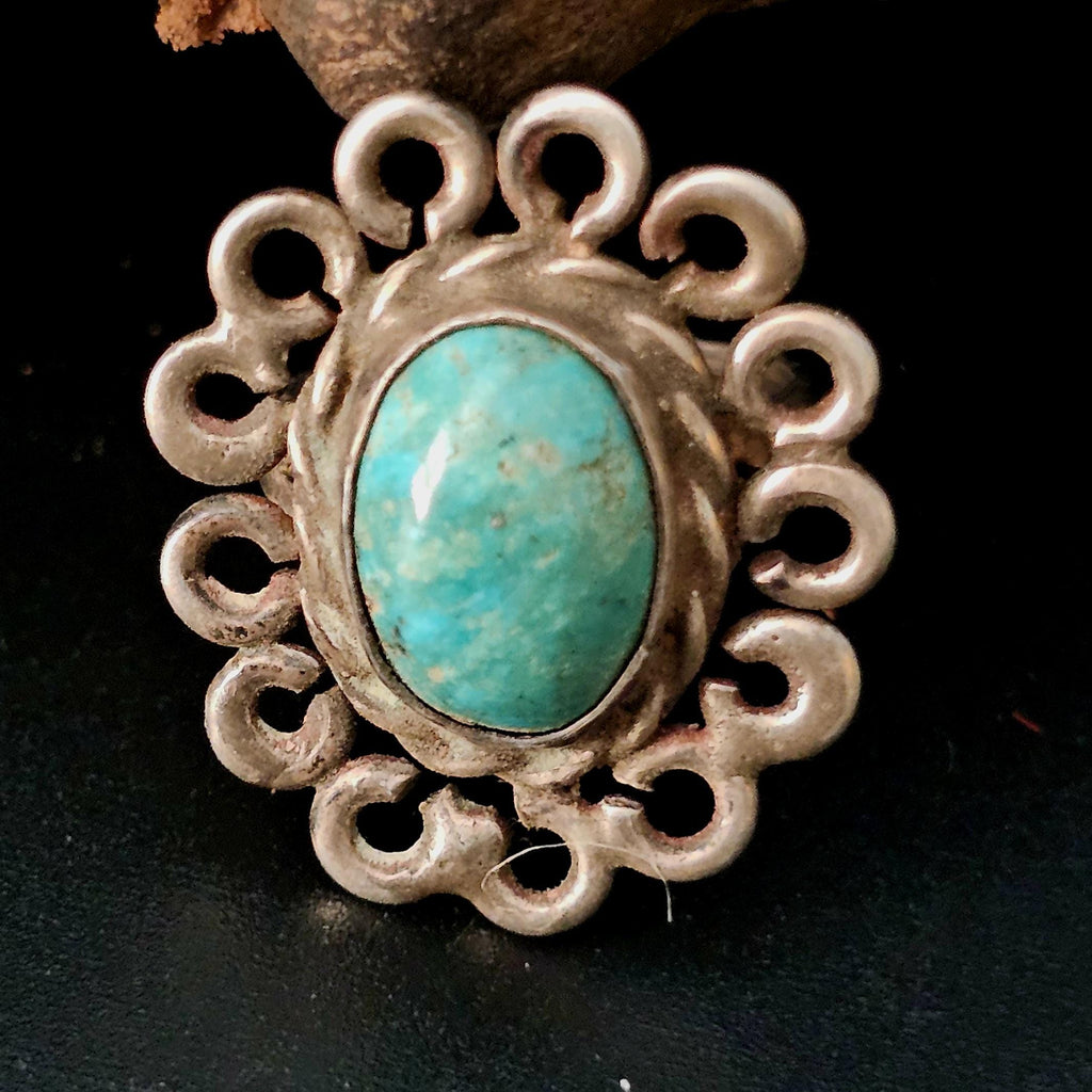 Pretty Blue Turquoise Vintage Native Ring Old Pawn Size 4 1/2 JR 01