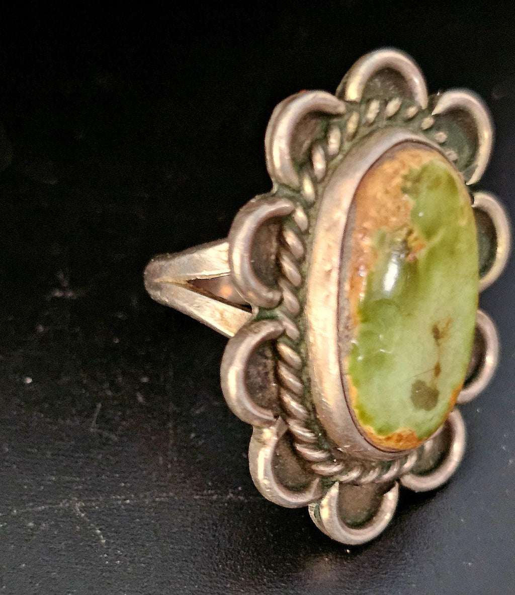 Green Cerillos Turquoise Vintage Ring Old Pawn Size 7 JR 421