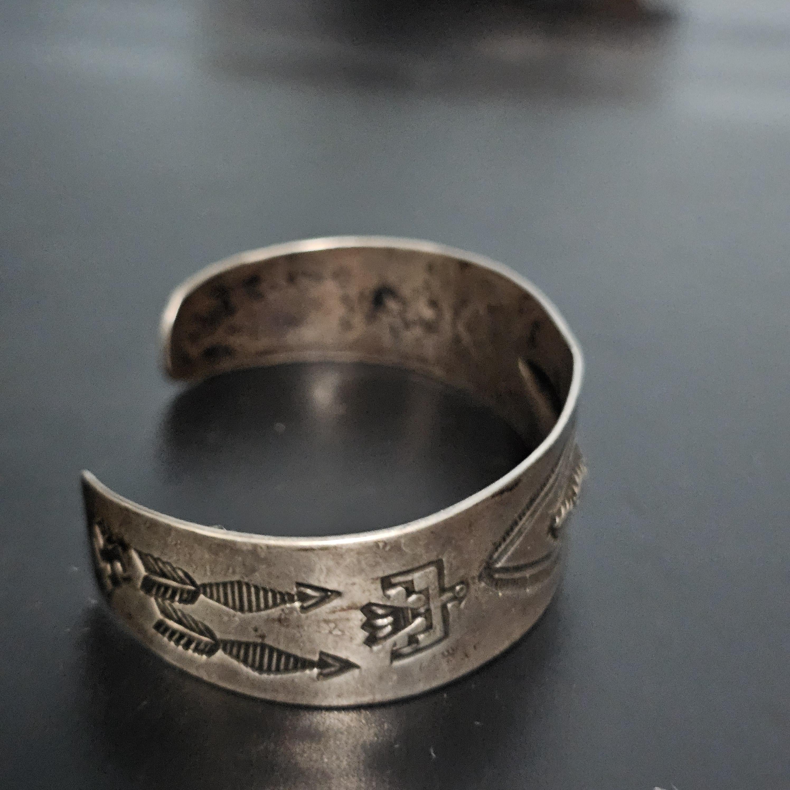 1930s Whirling Log Silver Native Cuff Bracelet Old Pawn. 6 3/4" wrist. JB 223