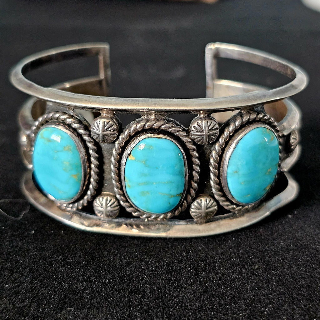 Vintage Turquoise Sterling Cuff Bracelet, Native Old Pawn size 6 1/2" JB 184