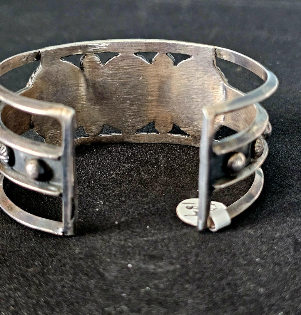 Vintage Turquoise Sterling Cuff Bracelet, Native Old Pawn size 6 1/2" JB 184