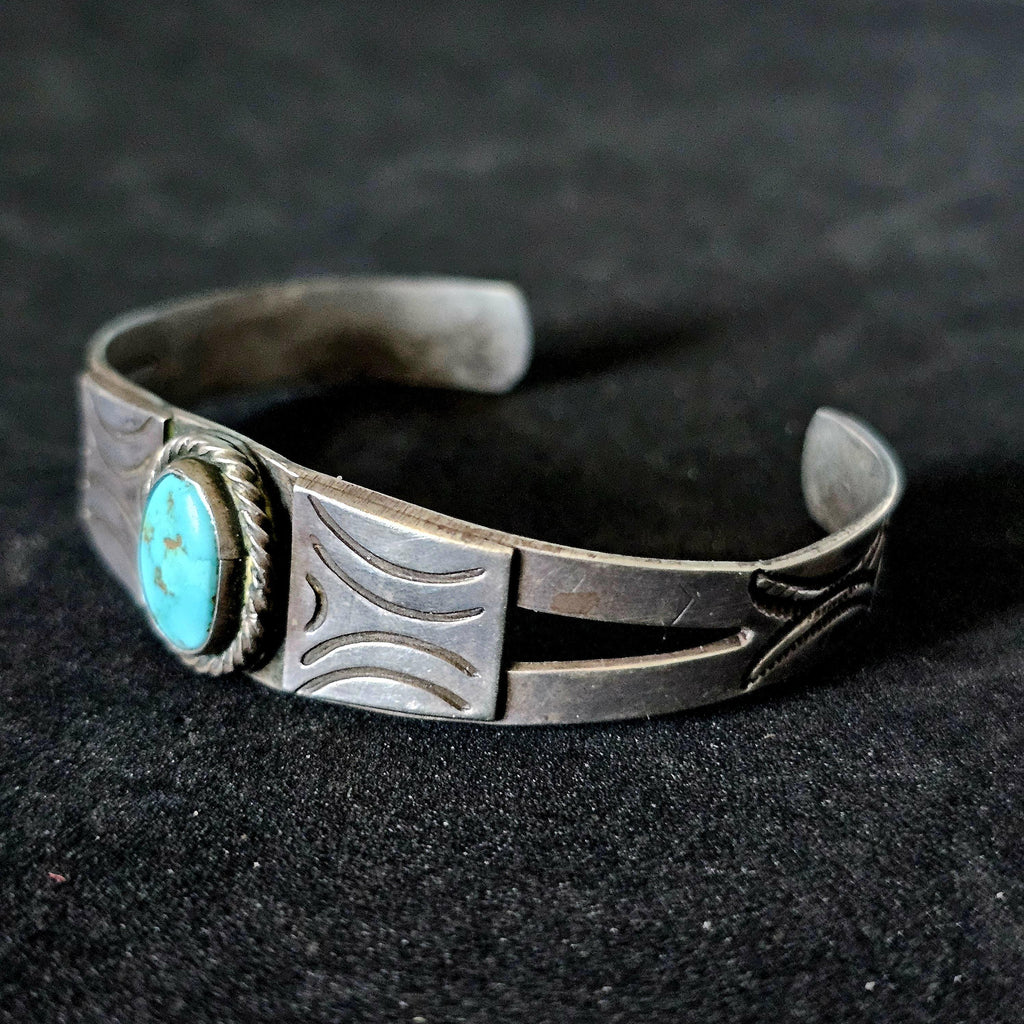 1930s Turquoise Vintage Native Cuff Old Pawn fits 6 1/2" wrist JB 245