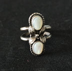 Mother of Pearl Native Ring Old Pawn Size 7. JR 461