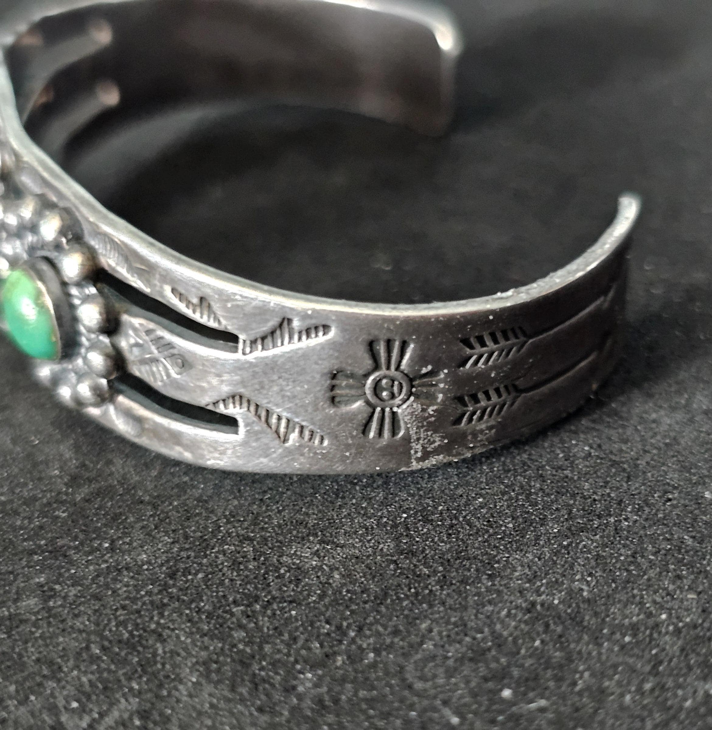 1930s Green Turquoise Sterling Native  Vintage Cuff  6 3/4" wrist   JB 272