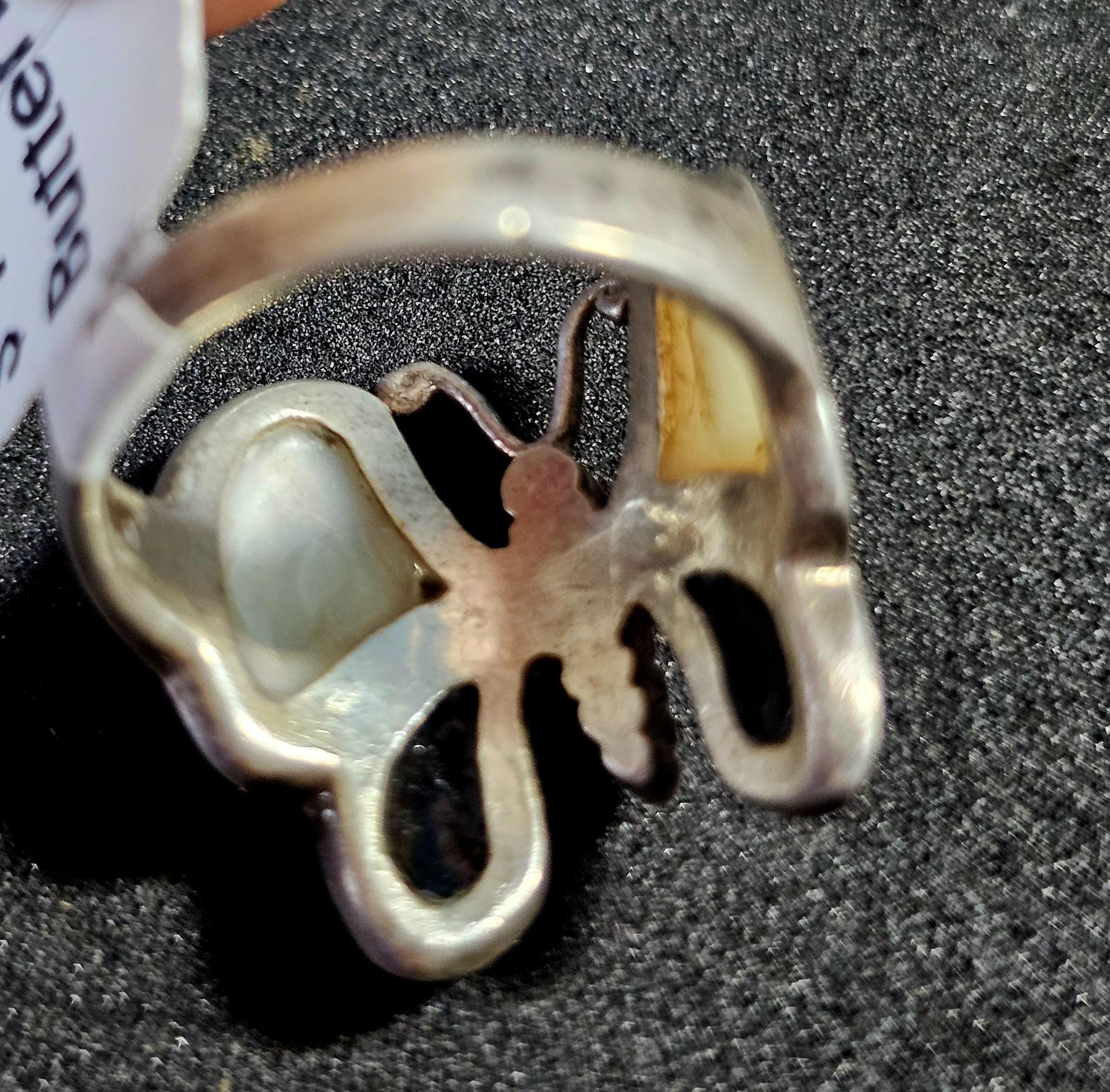 Black and White Butterfly Vintage Native Ring Size 9 Old Pawn JR 624