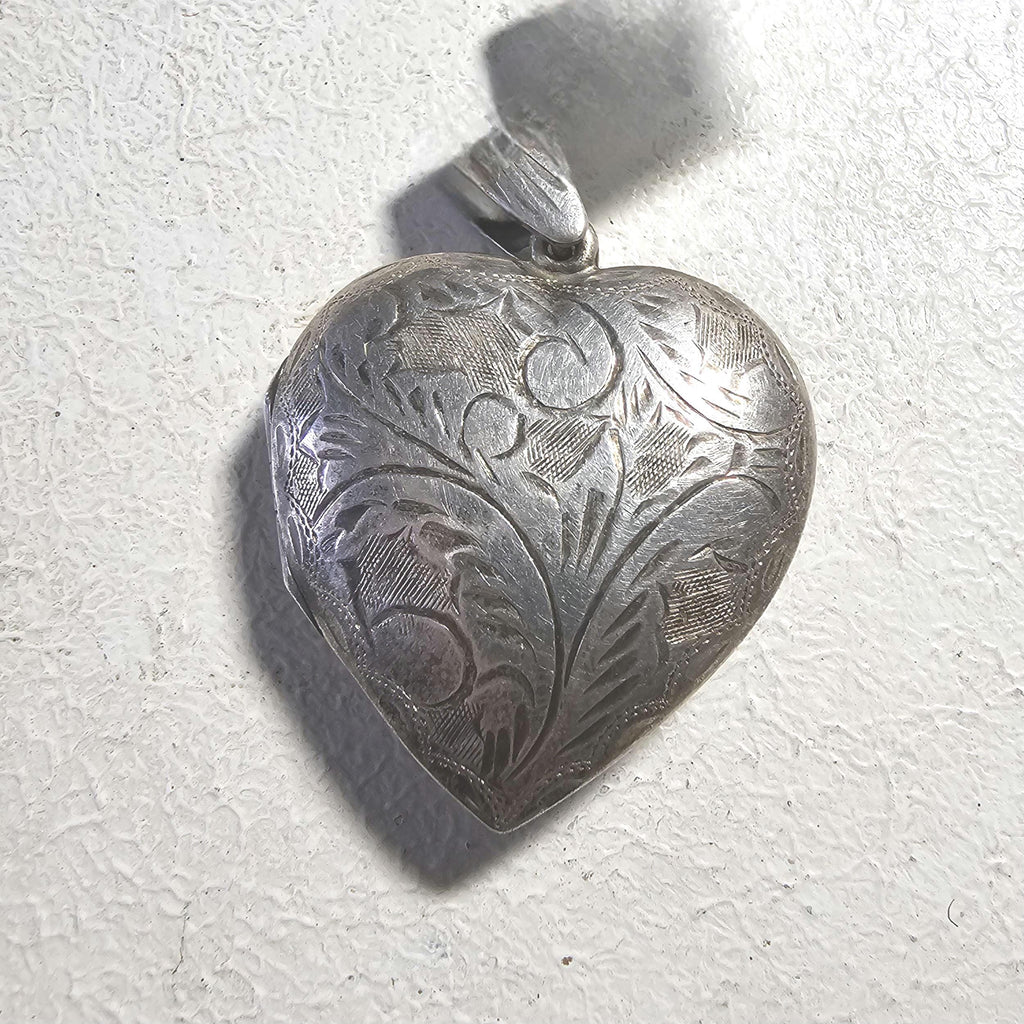 Engraved Silver Locket Pendent Sterling # JPN 140