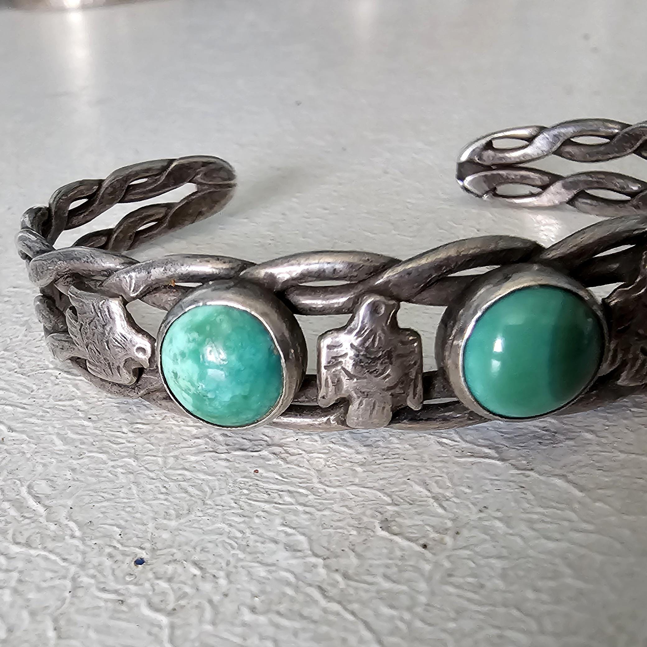 1930s Thunderbird Green Turquoise Sterling Native  Vintage Cuff JB 258  6 3/4" wrist