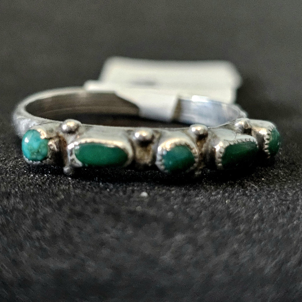 1930s Zuni Dot & Dash 5 Ceriilos Turquoise Silver Ring Vintage Sterling Old Pawn Size 8 1/2 JR 484