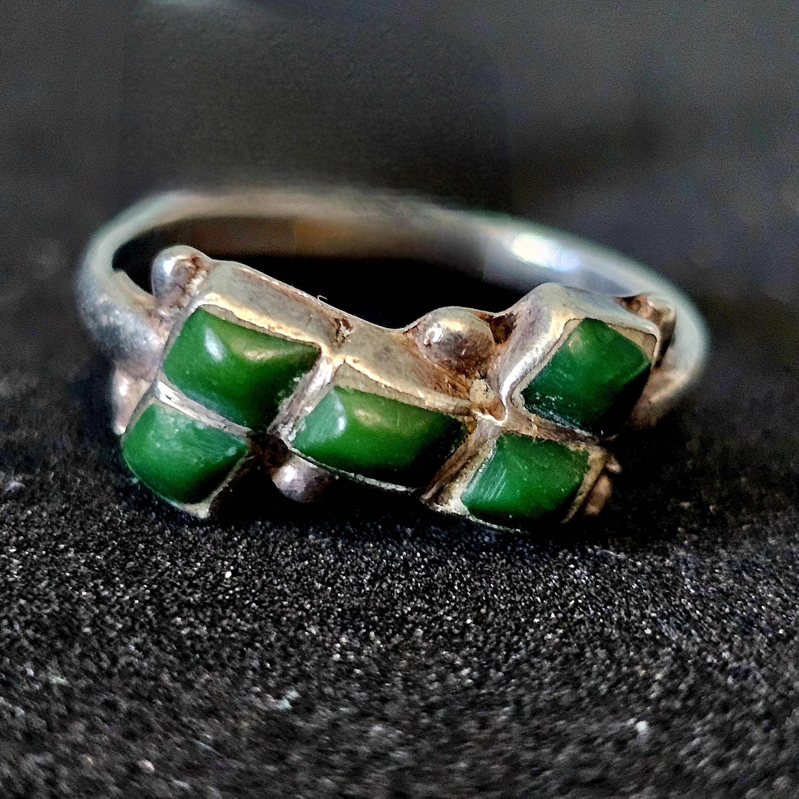 1940s Zuni Diamond Shape 5 Ceriilos Turquoise Silver Ring Vintage Sterling Old Pawn Size 8 1/2 JR 635