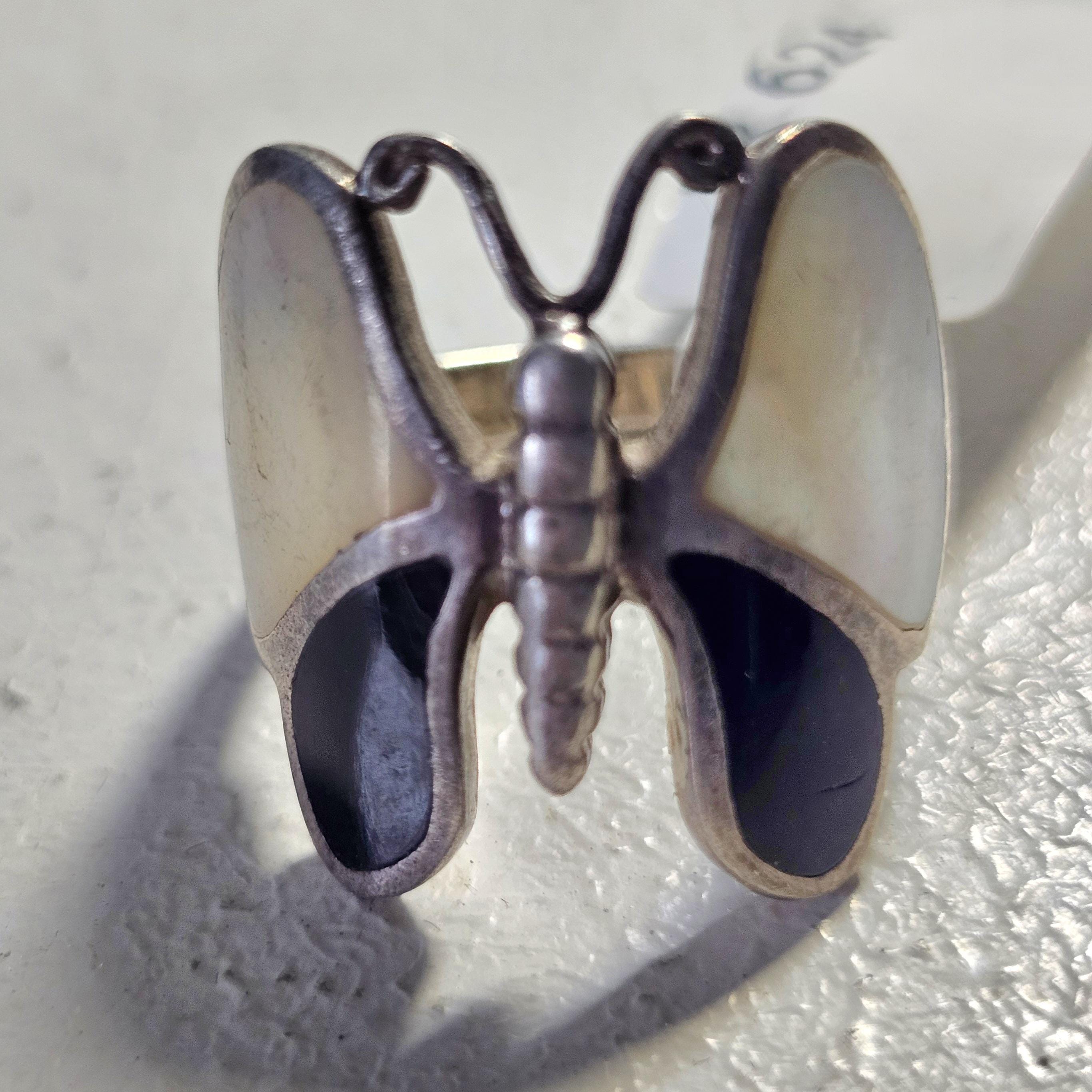 Black and White Butterfly Vintage Native Ring Size 9 Old Pawn JR 624