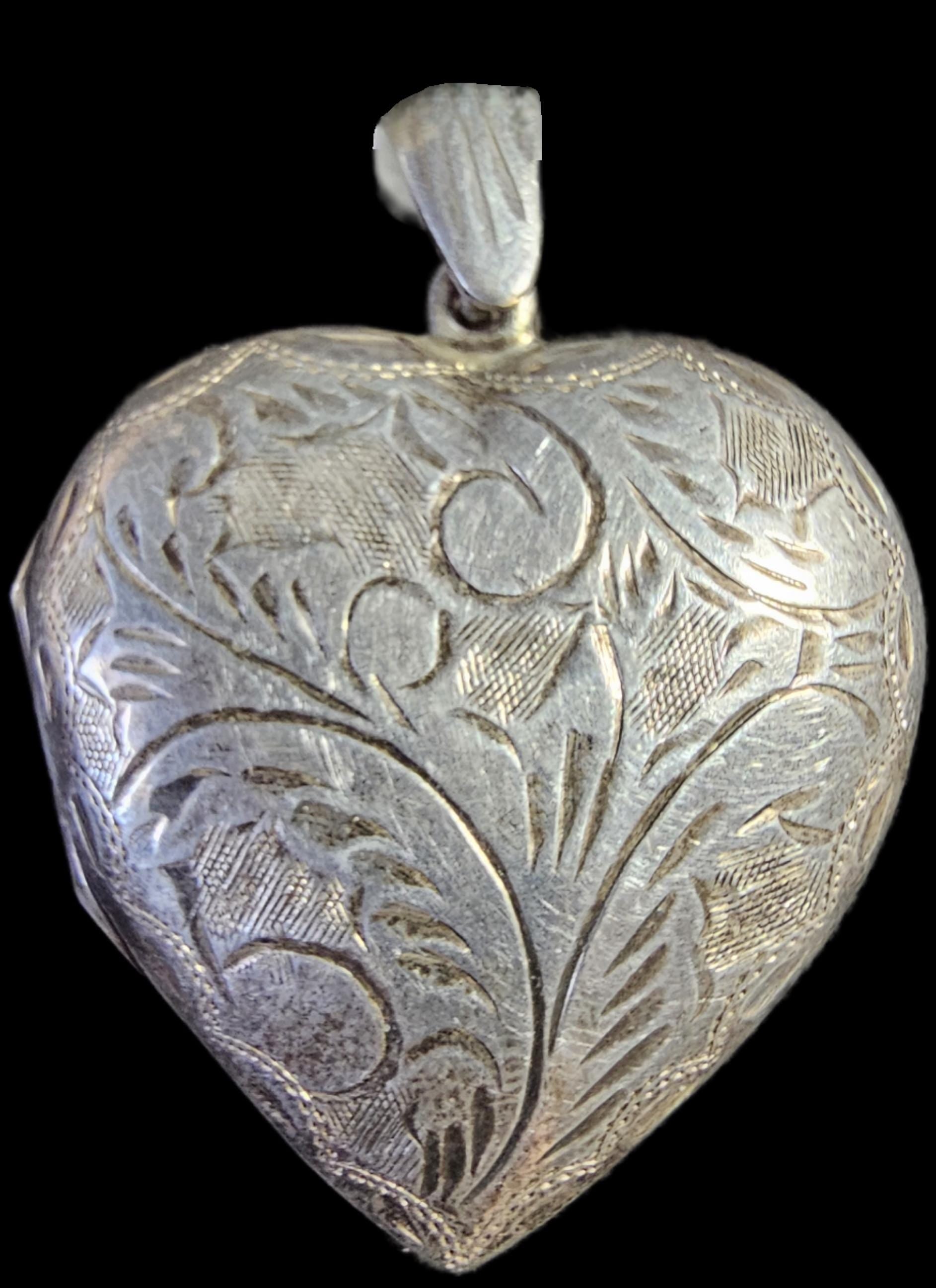 Engraved Silver Locket Pendent Sterling # JPN 140