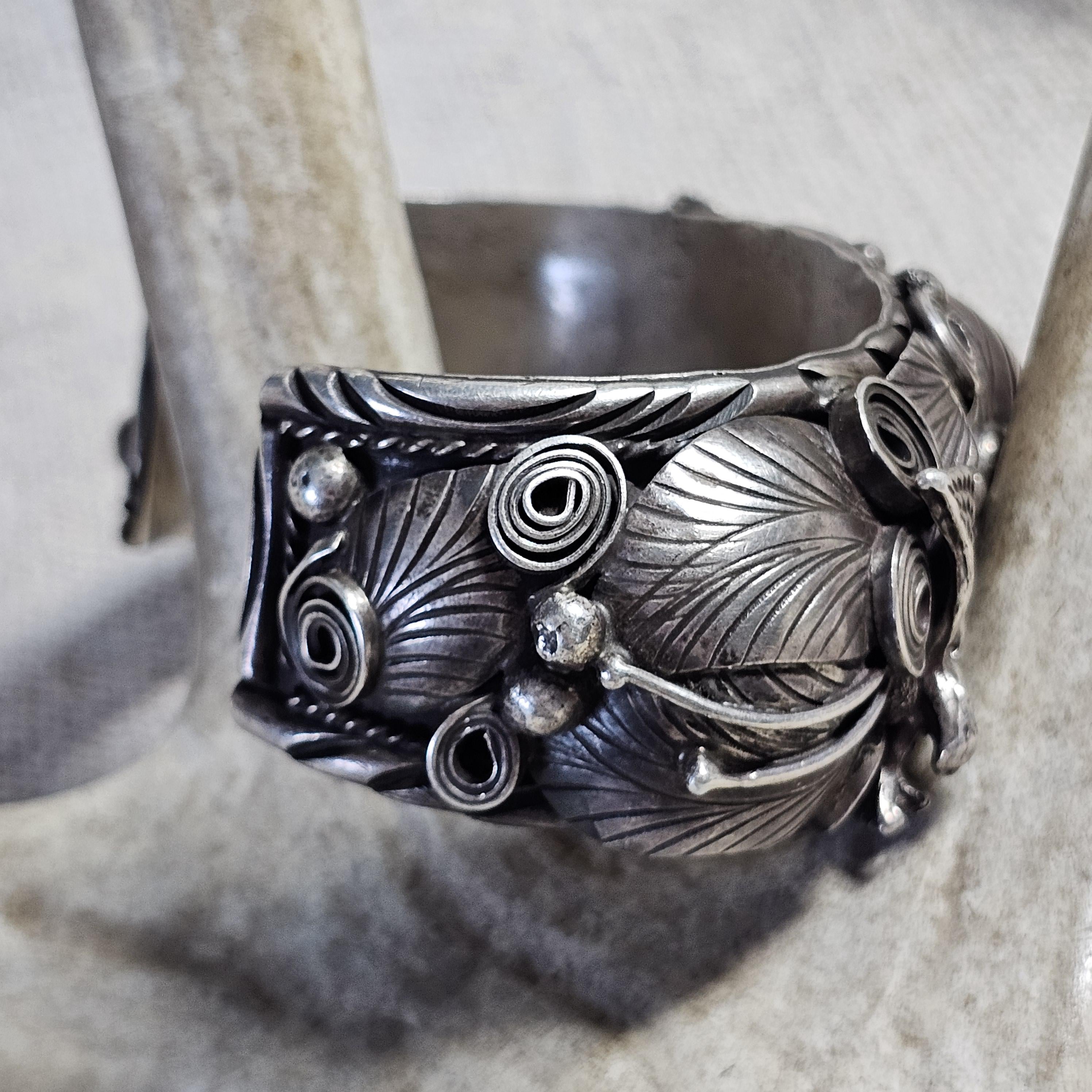 Vintage Large Turquoise & Eagle Cuff Native Sterling Silver 7 1/2" wrist. JB 293