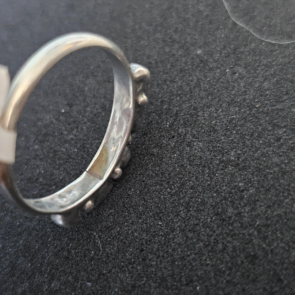 1930s Zuni Dot & Dash 5 Ceriilos Turquoise Silver Ring Vintage Sterling Old Pawn Size 8 1/2 JR 484