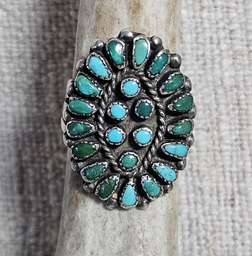 1930s Zuni Great Dark Turquoise Vintage Ring Old Pawn Size 7  JR 657