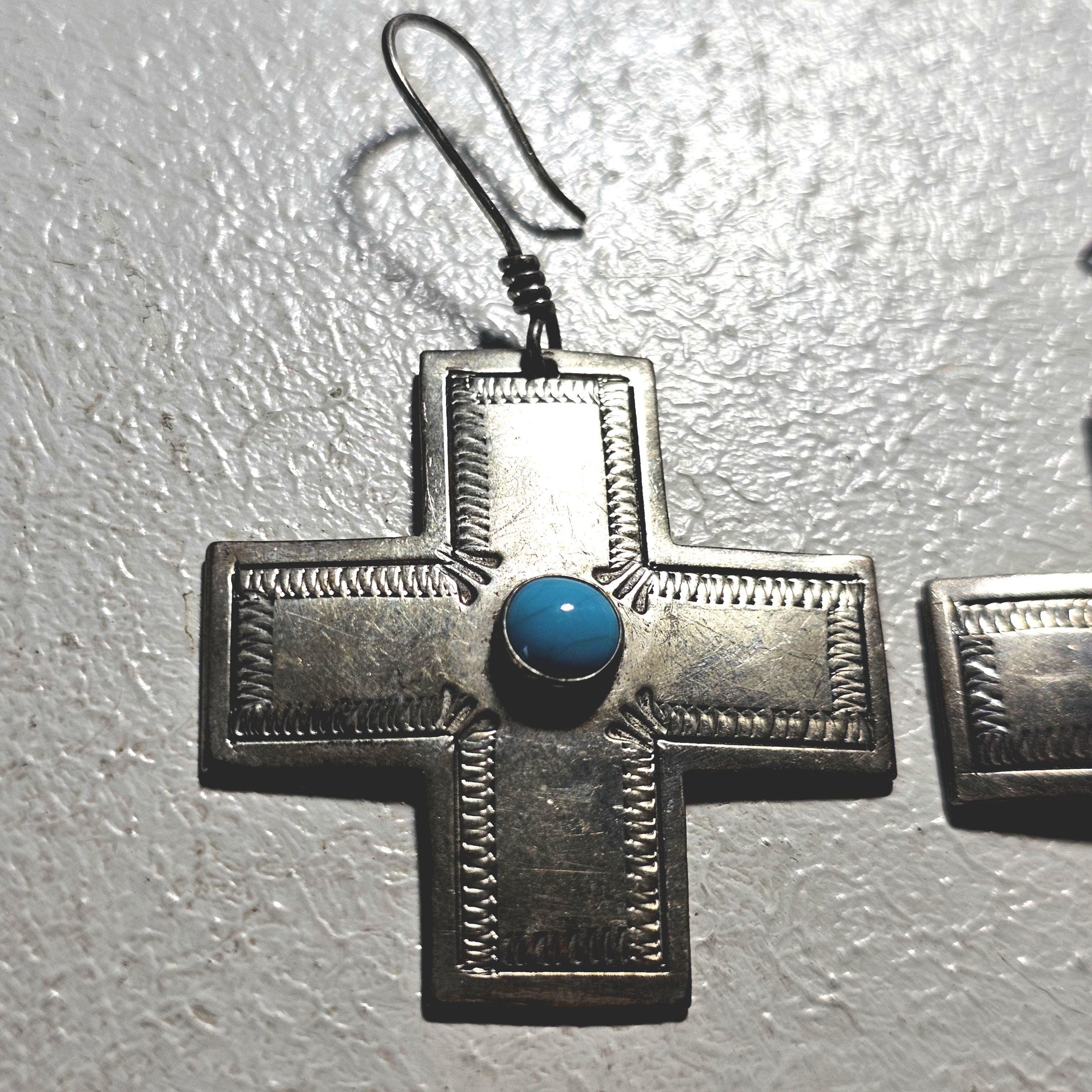 Vintage Silver Turquoise Cross Native Earrings JE 646