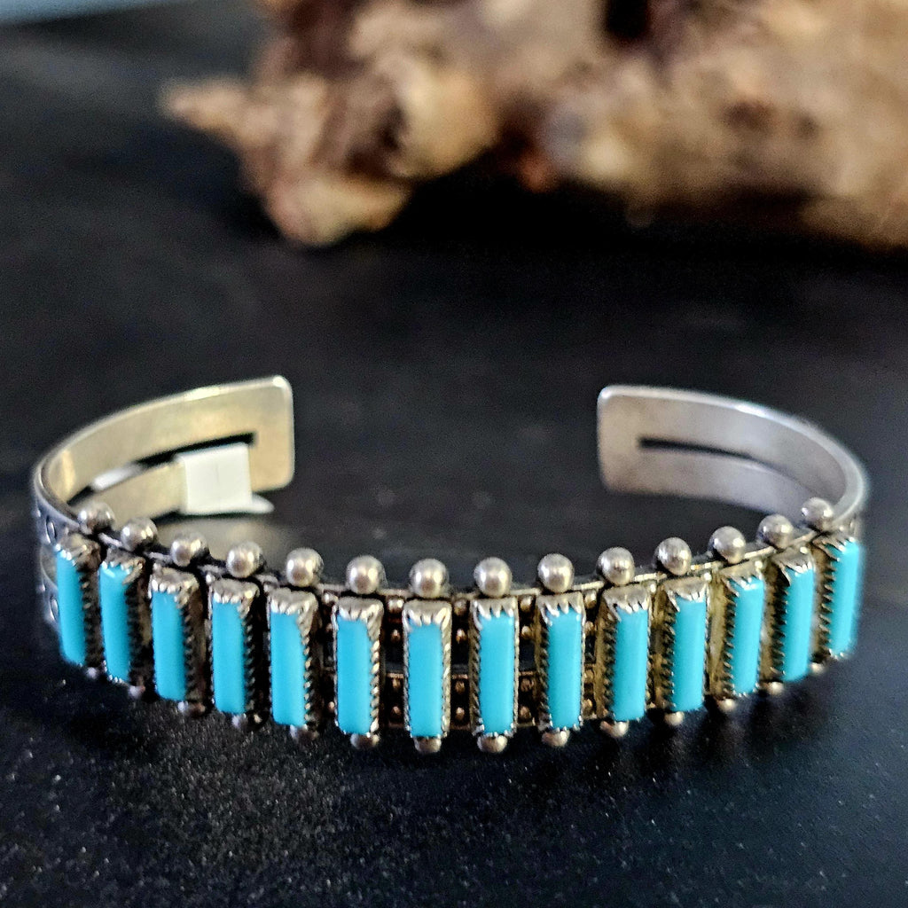 1940s Vintage Zuni Needlepoint Turquoise Stacker Bracelet Old Pawn  6 1/4" wrist. JB 277