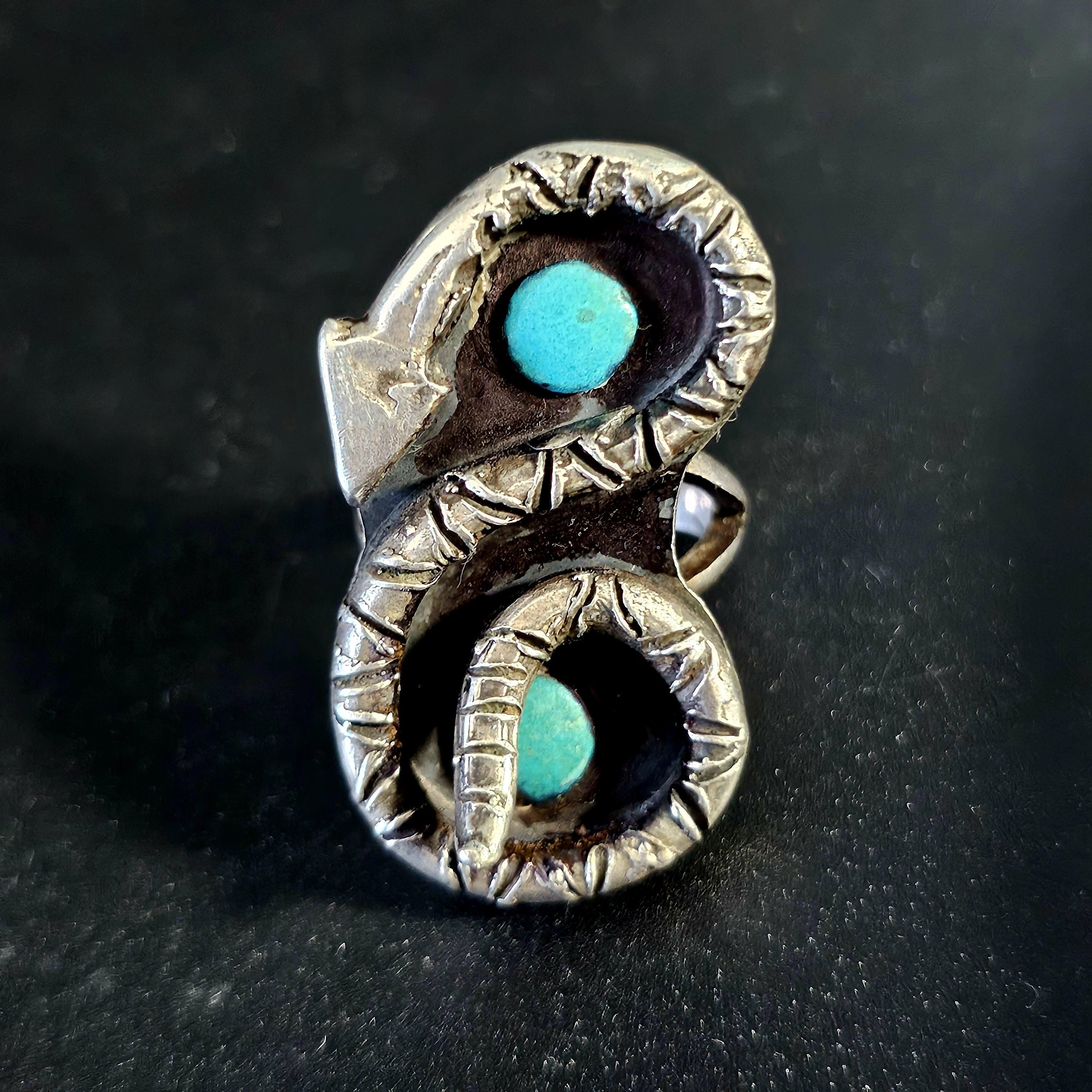Unusual Snake Ring Vintage Native Blue Turquoise Old Pawn Size 8  JR 684