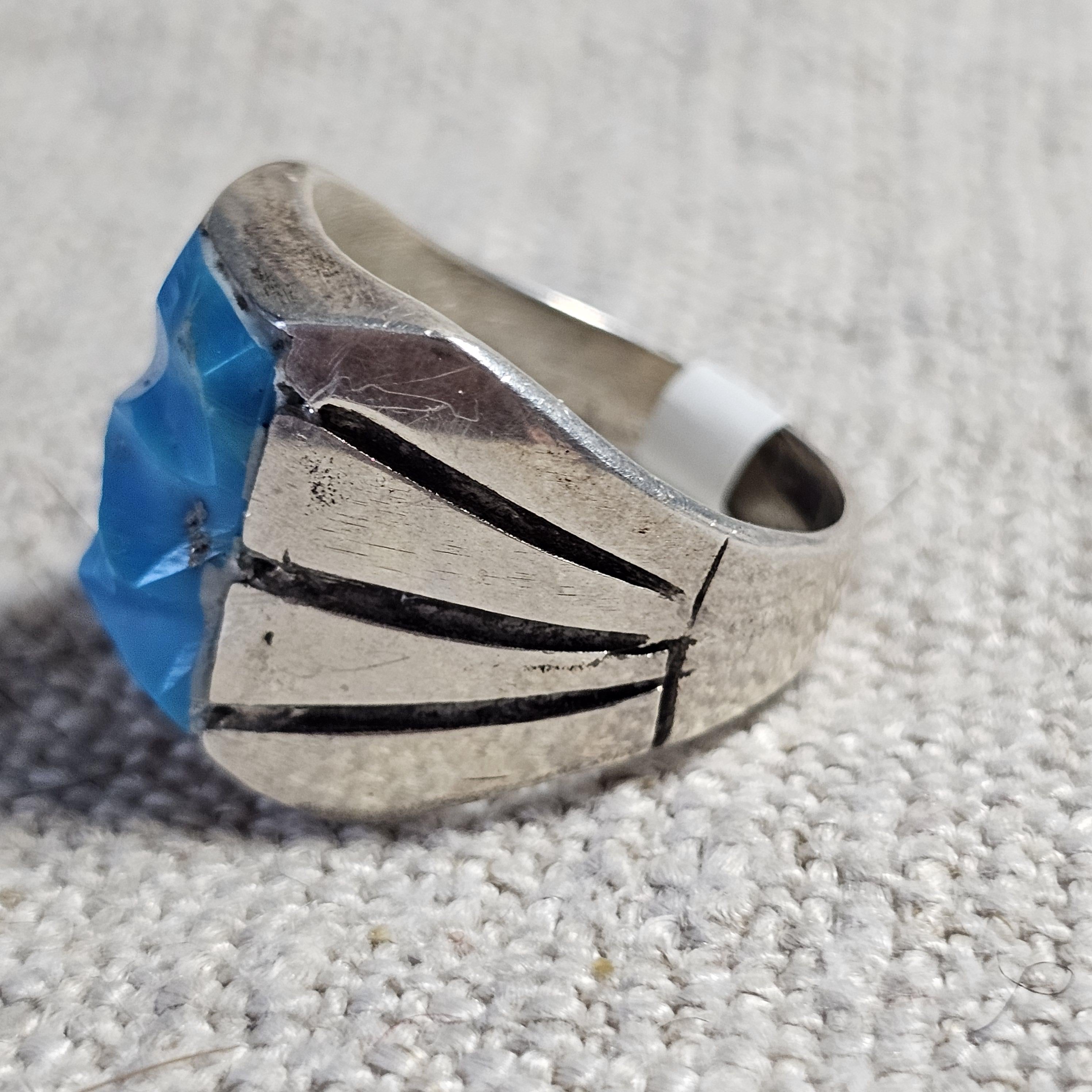 Carved Turquoise Vintage  Ring Sterling Old Pawn Size 11 JR 250