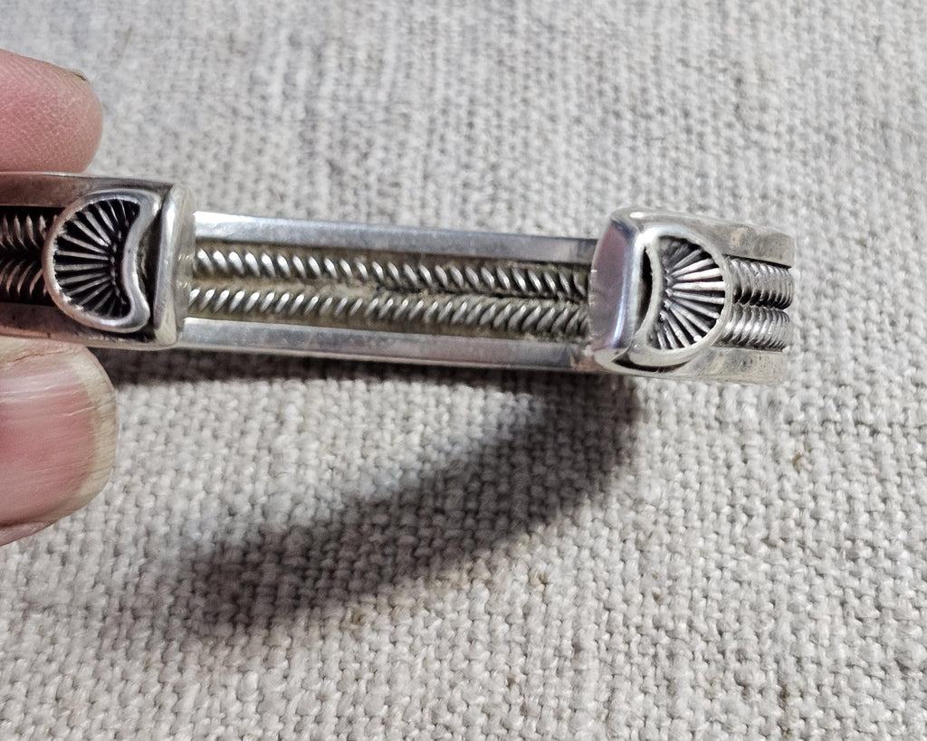 Harry H Begay Turquoise & Lapis Sterling Old Pawn cuff fits 6 1/4" wrist. JB 291