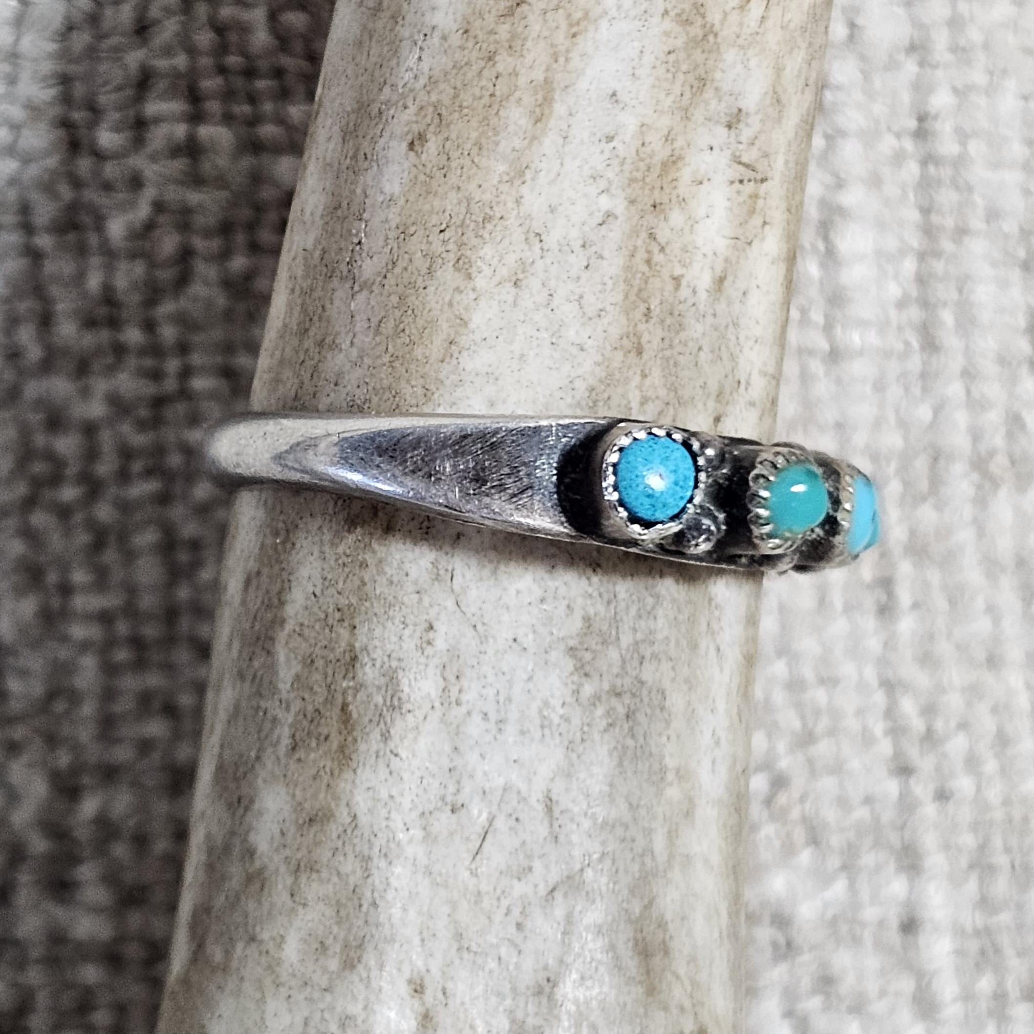 1930s Zuni Turquoise Vintage Band Old Pawn Size 7 1/2  JR 664