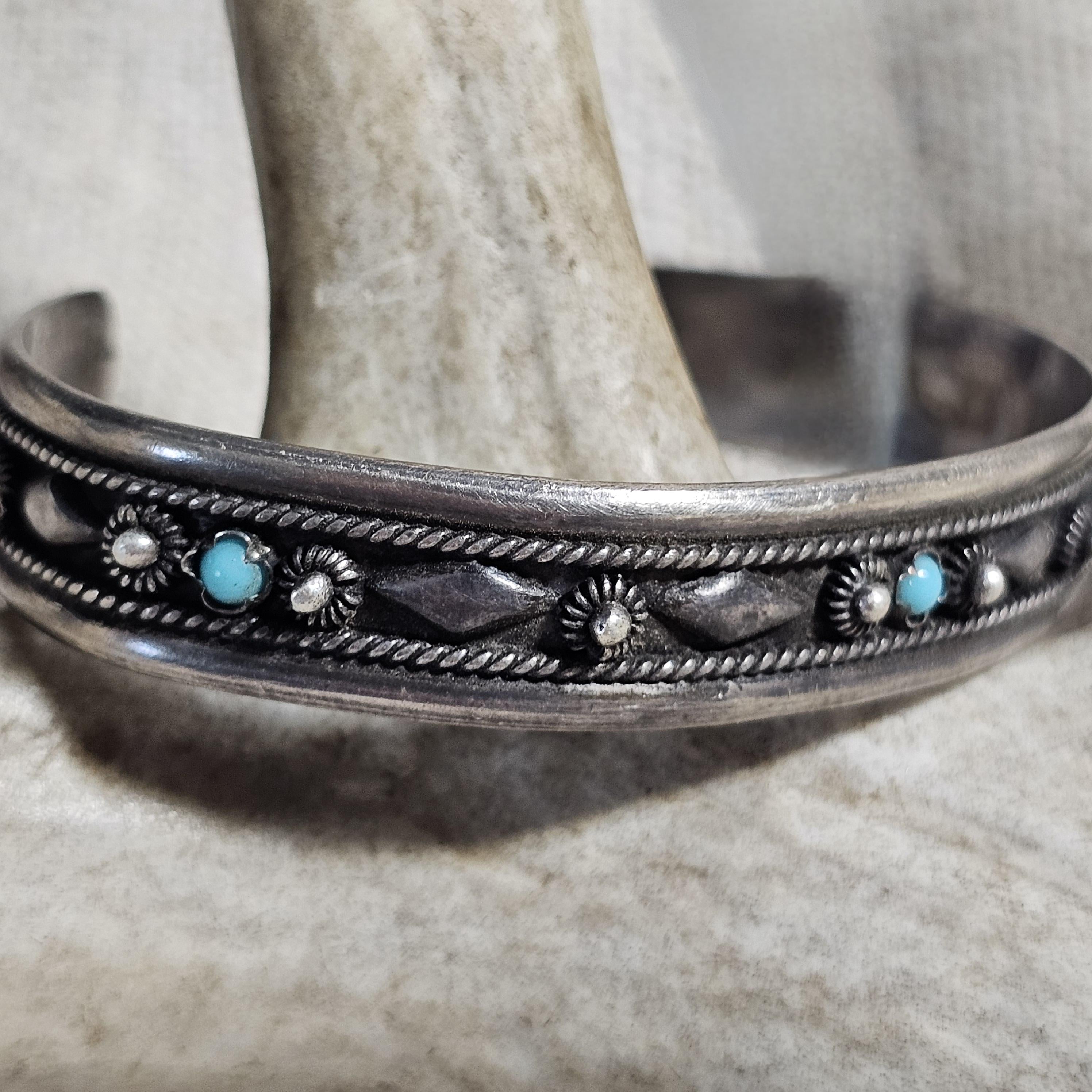 1940s Vintage Turquoise & Silver Raindrops Native Cuff Bracelet Old Pawn  6 3/4" wrist. JB 235
