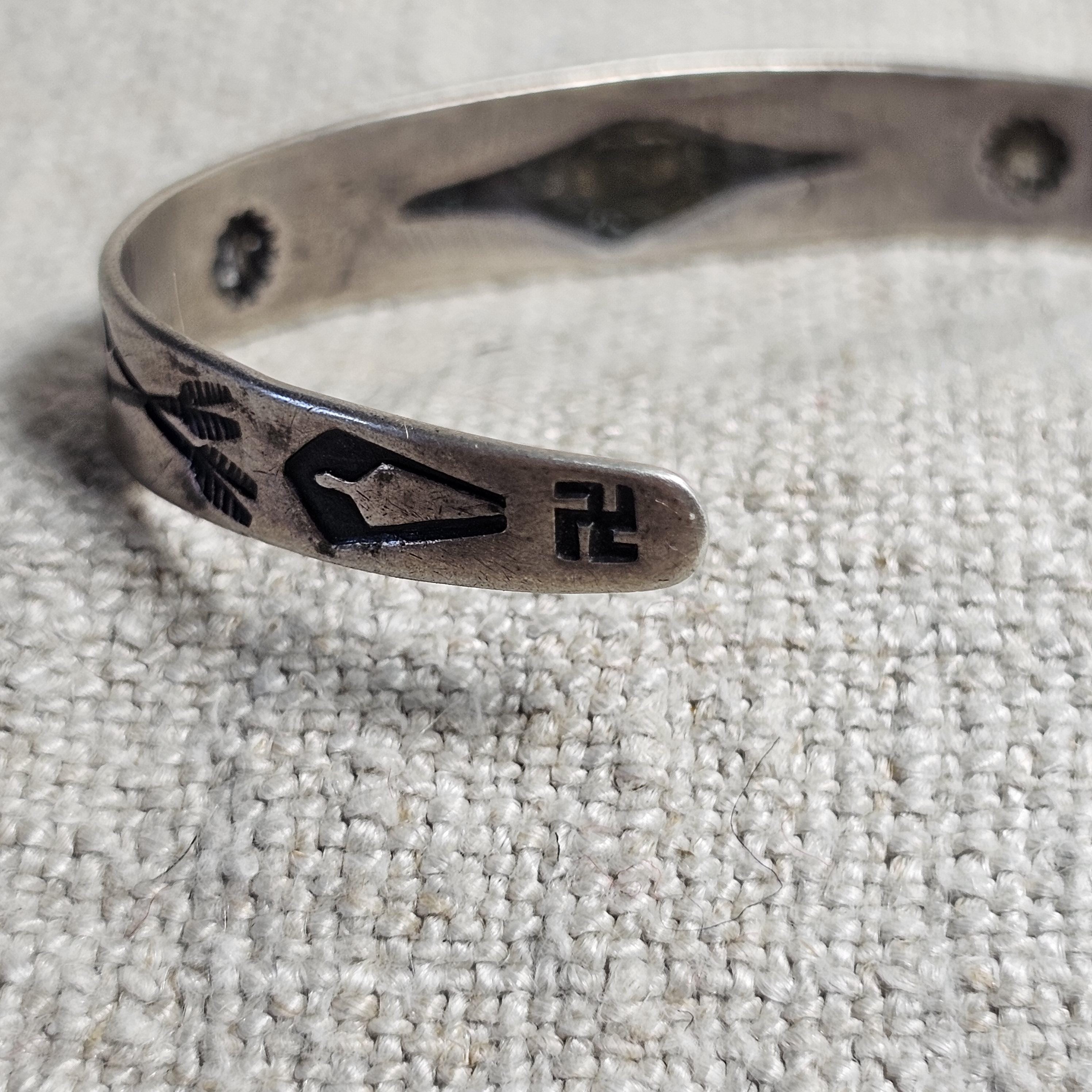 1930s Whirling Log Sterling Cuff  6 1/4" wrist  JB 264