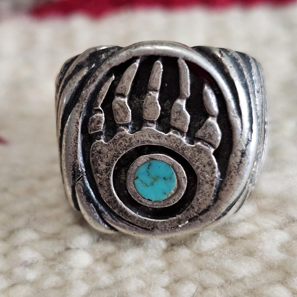 Bearpaw Vintage Native Cast SilverTurquoise Ring Sterling Old Pawn Size 8 3/4 JR 618