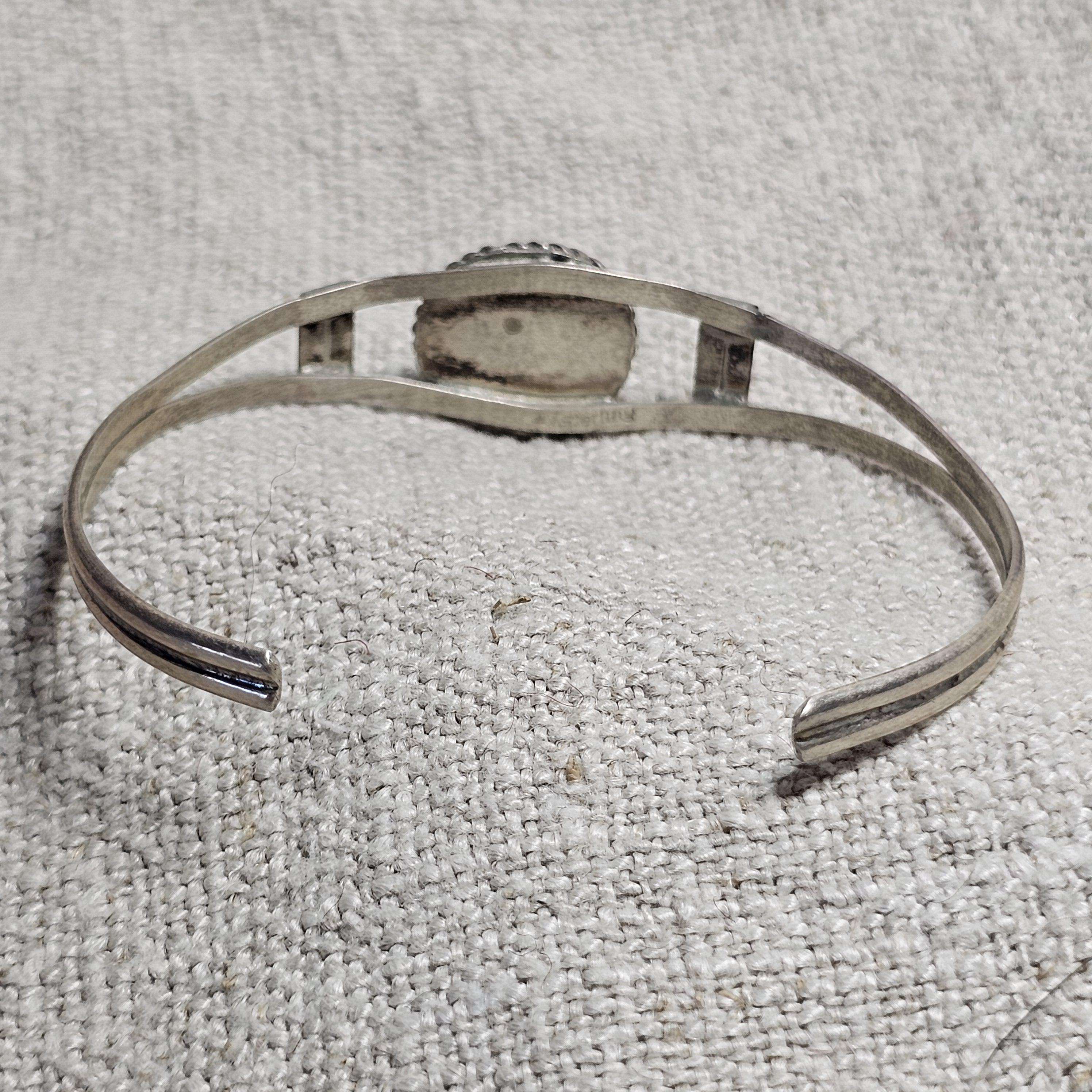 Circle Turquoise Vintage Native Sterling Old Pawn fits 6 1/2" wrist. JB 313