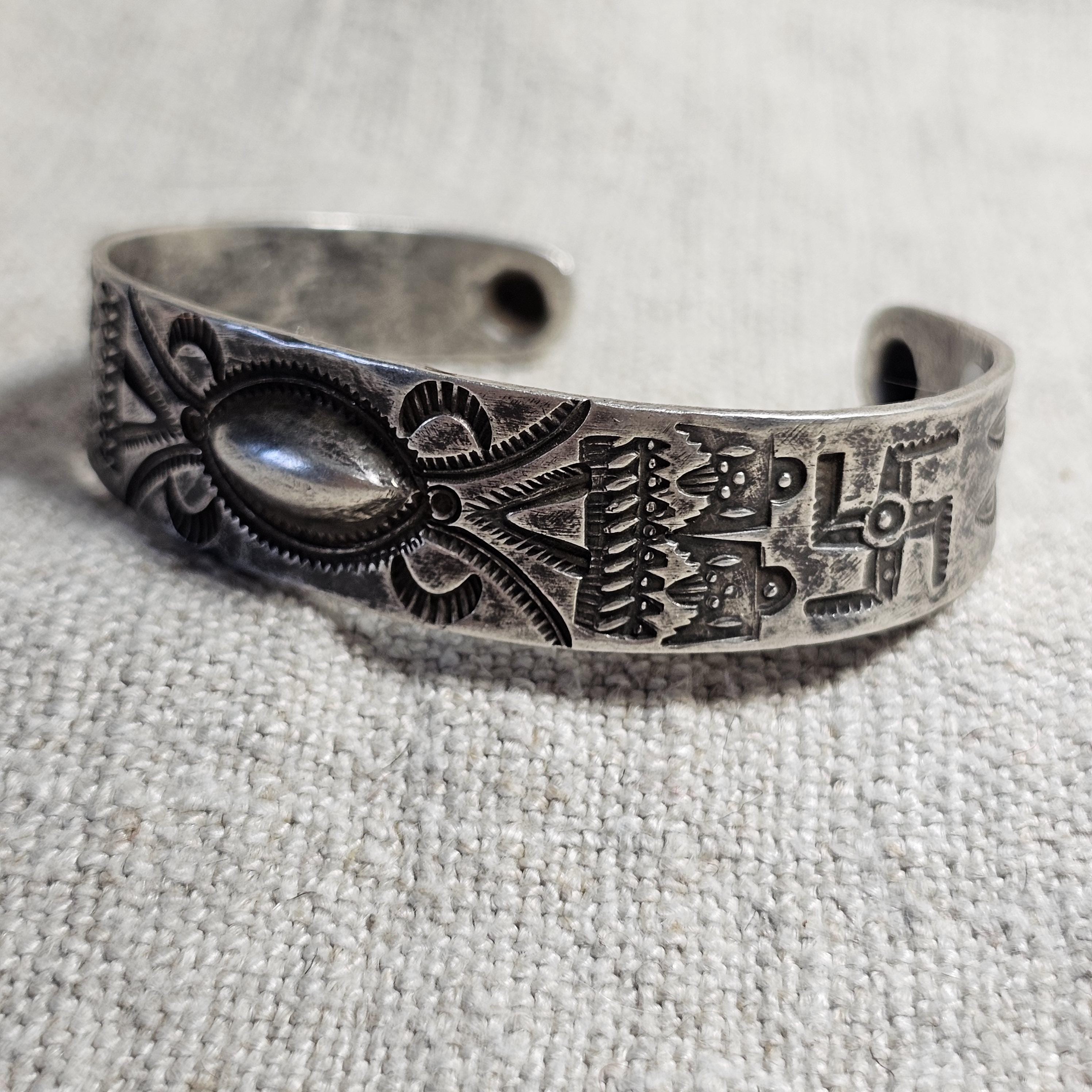 1920s Coin Silver Whirling Log Cuff  7" wrist  JB 105
