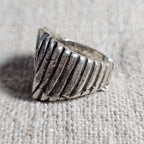 Bearpaw Vintage Native Cast SilverTurquoise Ring Sterling Old Pawn Size 8 3/4 JR 618