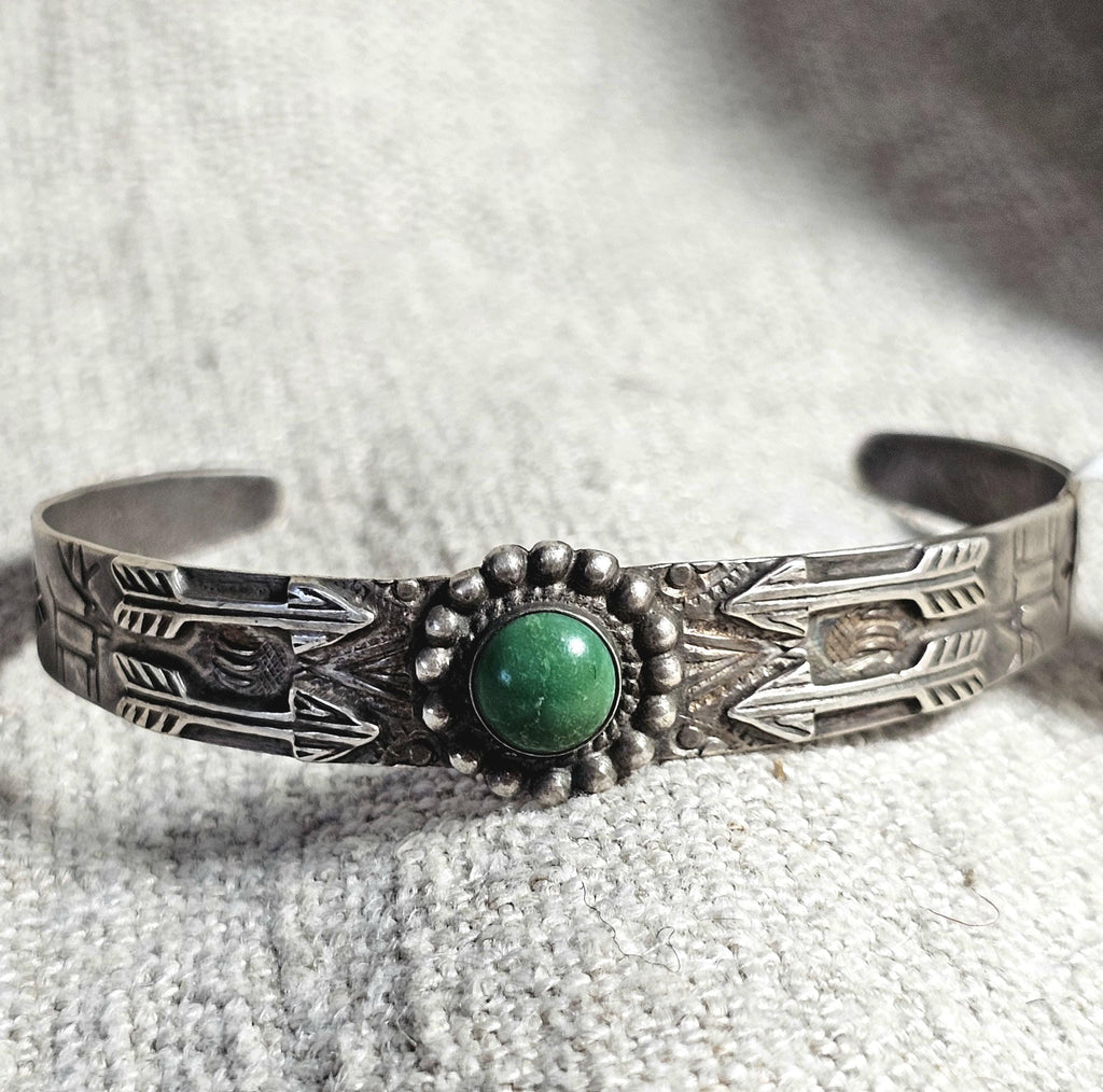 1940s Green Turquoise Harvey Era Native Sterling Old Pawn fits 6 1/2" wrist. JB 252
