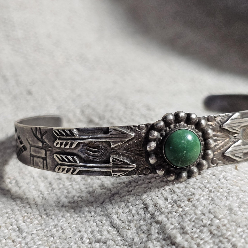 1940s Green Turquoise Harvey Era Native Sterling Old Pawn fits 6 1/2" wrist. JB 252
