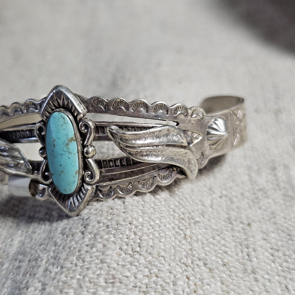 1940s Blue Turquoise Harvey Era Native Sterling Old Pawn cufffits 6 1/2" wrist. JB 243