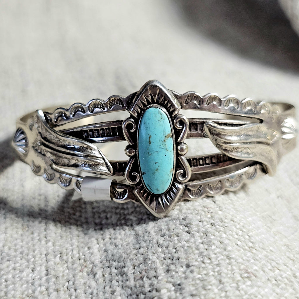 1940s Blue Turquoise Harvey Era Native Sterling Old Pawn cufffits 6 1/2" wrist. JB 243