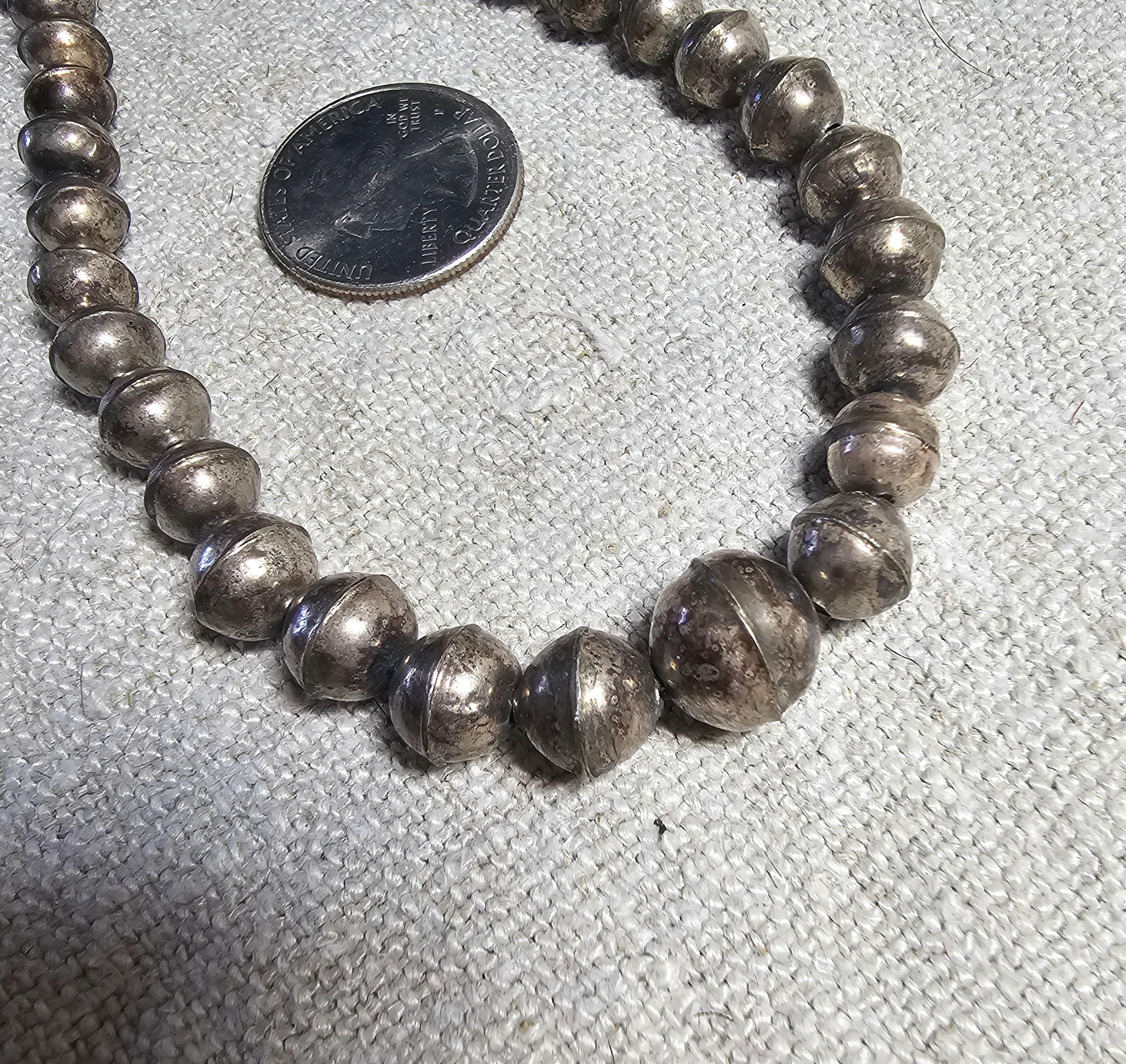 1950s 16"  Vintage Navajo Pearls Graduated Necklace Old Pawn Sterling. JN 815