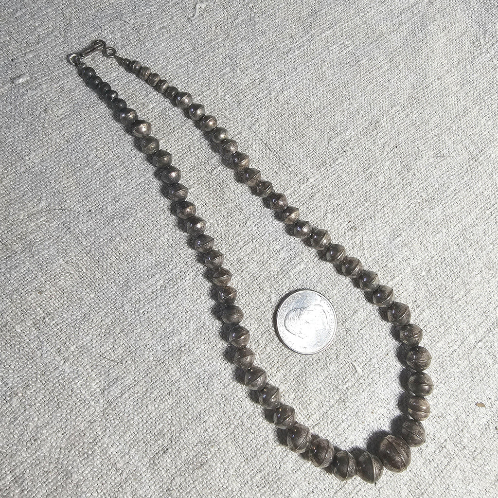 1950s 16"  Vintage Navajo Pearls Graduated Necklace Old Pawn Sterling. JN 815