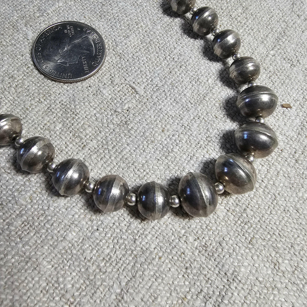 20" Interesting Strand of Graduated Vintage Navajo Pearls Old Pawn Sterling. JN 817