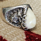 Elk Tooth and Elk Carving Vintage Sterling Silver Ring, Size 9 1/2 JR 725