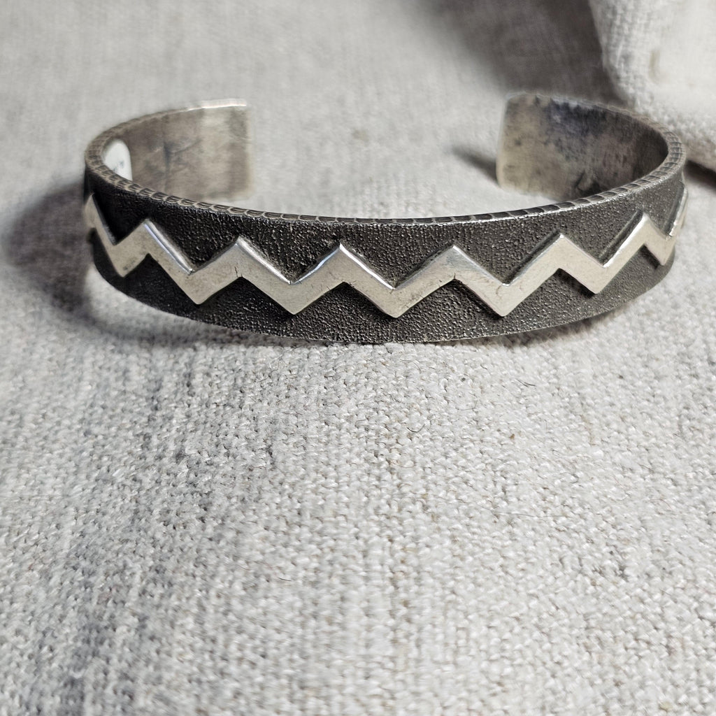 Tufa Cast Signed Vintage Native Sterling Old Pawn fits 7 3/4" wrist. JB 985