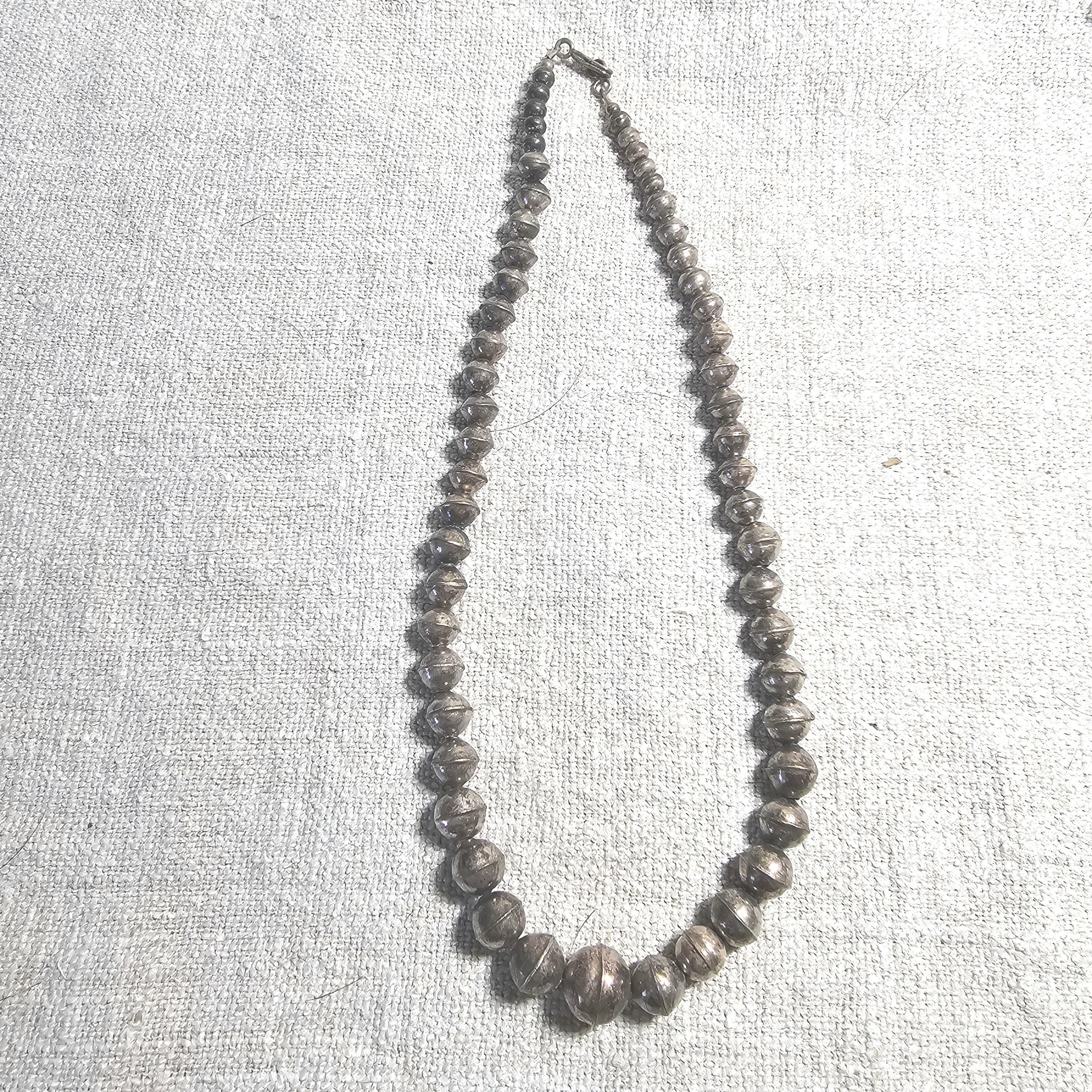 1950s 16"  Vintage Navajo Pearls Graduated Necklace Old Pawn Sterling. JN 815