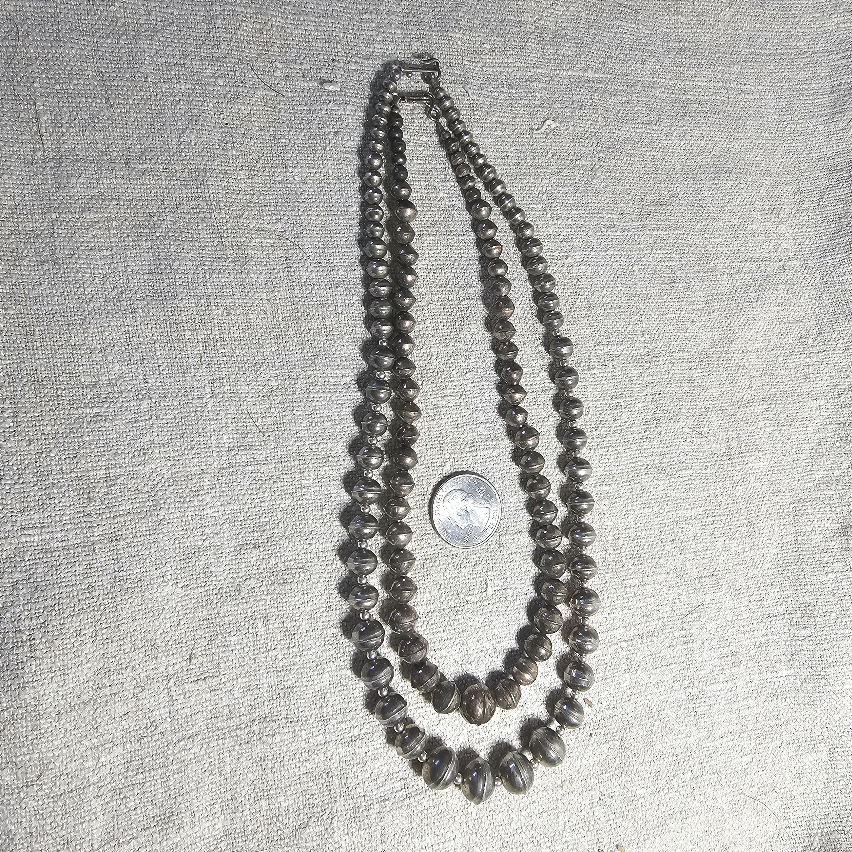 20" Interesting Strand of Graduated Vintage Navajo Pearls Old Pawn Sterling. JN 817