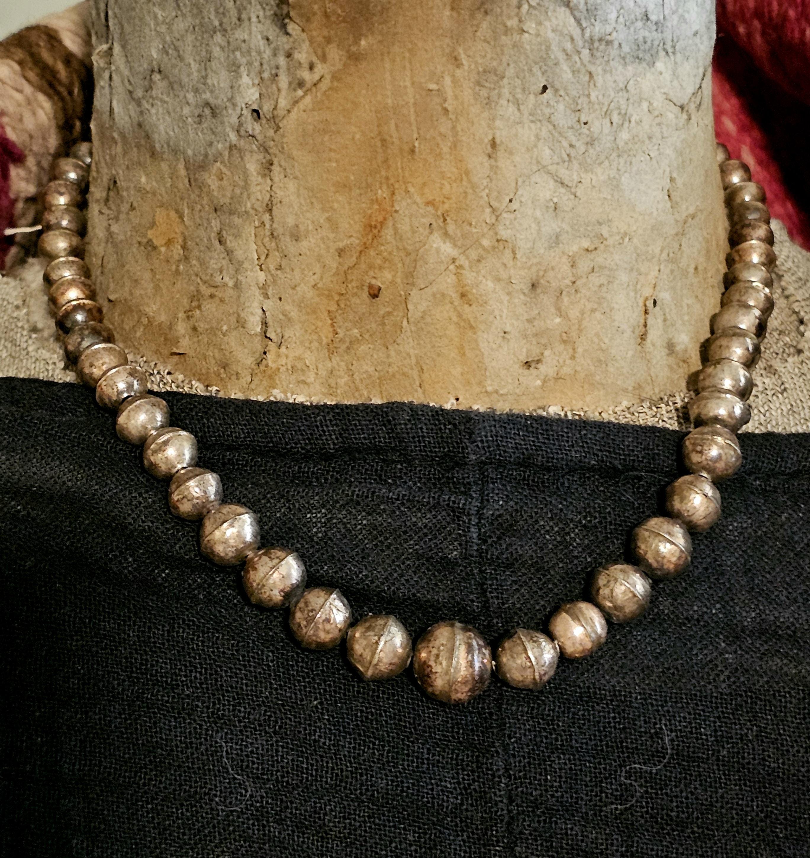 1950s 16"  Vintage Navajo Pearls Graduated Necklace Old Pawn Sterling. JN 815